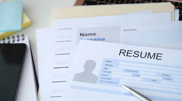 picture of a resume on desk